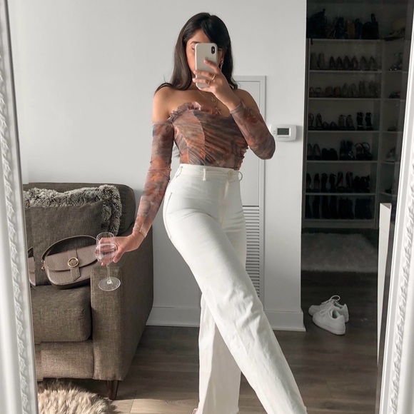 PrettyLittleThing Bodysuit - Picture 5 of 5